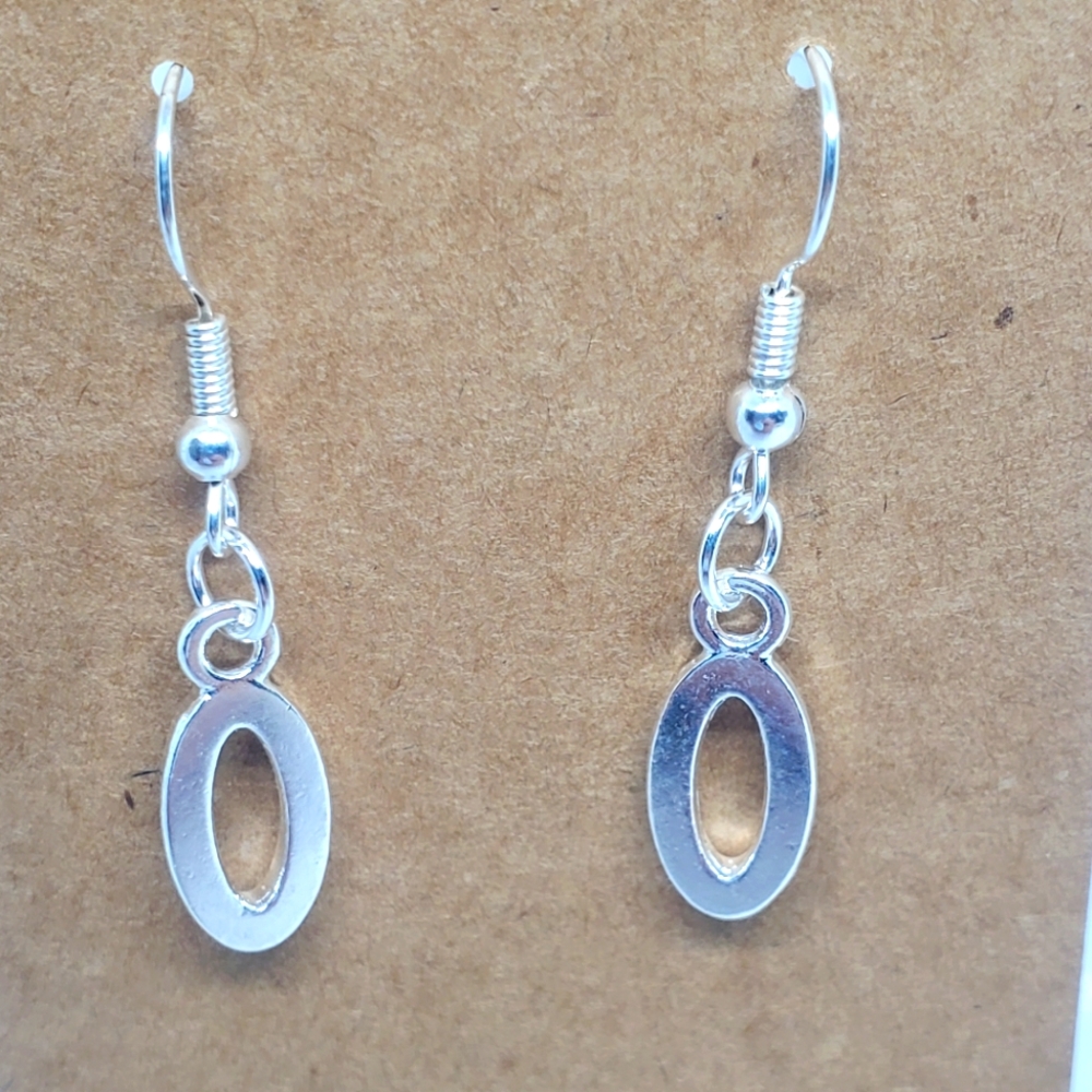 7/$10 O Initial Earrings, New